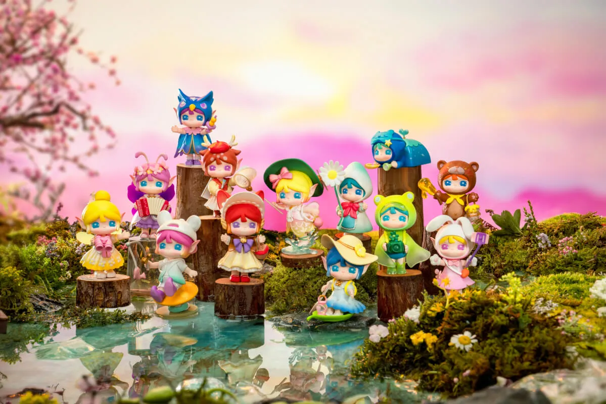 Suri Go For Outing Series Figure Blind Box