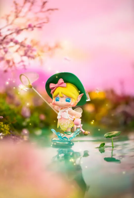 Suri Go For Outing Series Figure Blind Box
