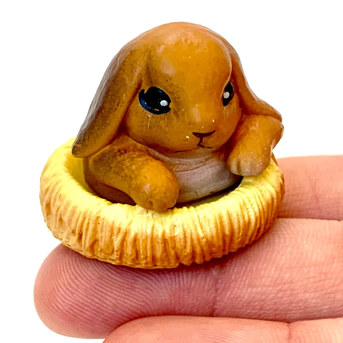 X 70889 ANIMAL HOME FIGURINES-DISCONTINUED